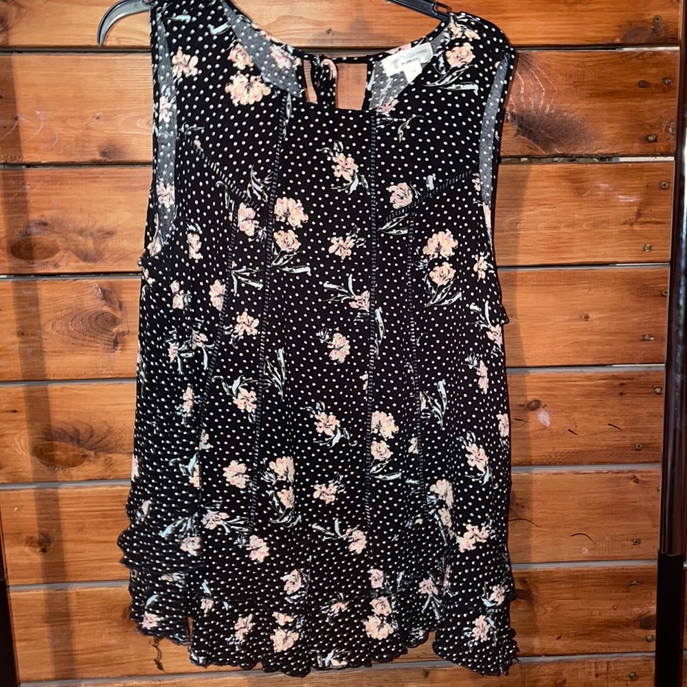 JohnPaulRichard flower tank